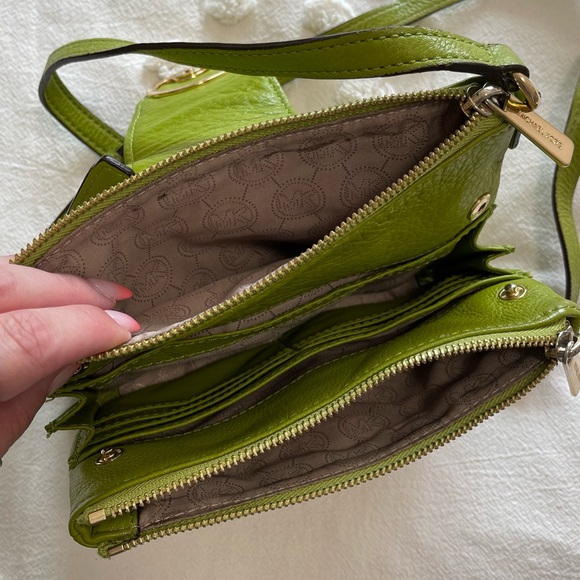 Small Green Michael Kors Crossbody - Picture 3 of 3